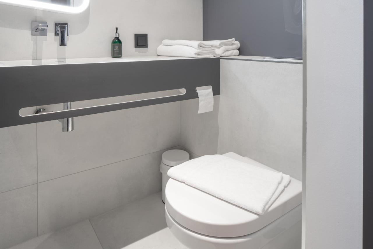 Dunten Hotel Tallinn Kültér fotó